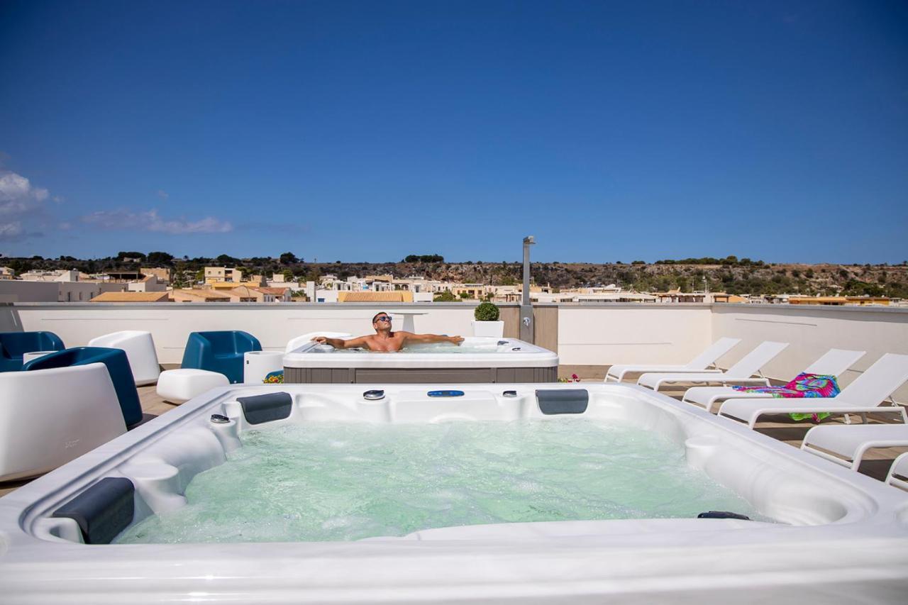 Hotel Sundeck 3*